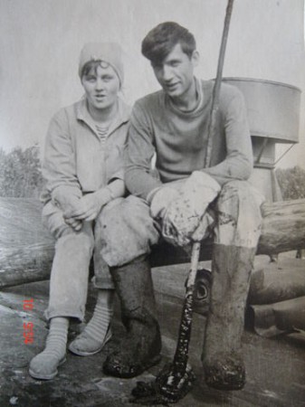 1967 г. лето   - практика на  крыше   мех.мастерских.
