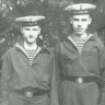 Абрамов  Юра справа Ломоносовское мор.уч. ВМФ 1978—1981