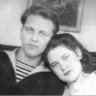 старшина роты механиков третьего набора Альберт  Шебеко с женой Галей Савиной