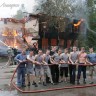 Курсанты Ломоносовского морского колледжа, принимают участие в тушении пожара  2008